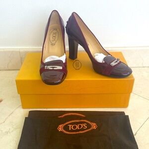 TOD’S Burgundy Heeled Loafers with Silver and Crystal Hardware size 39/9